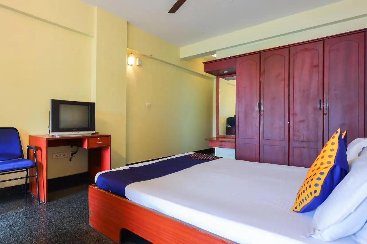 ** Ξενοδοχείο Spot On 64230 Killi Tourist Home Thiruvananthapuram Ινδία