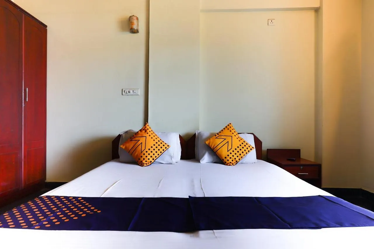 Spot On 64230 Killi Tourist Home Thiruvananthapuram Ινδία